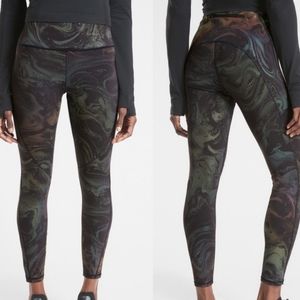 Ultra rare reflective small size Athleta leggings